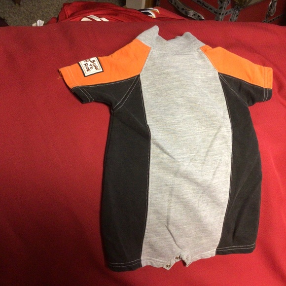 Harley-Davidson baby onesie - Picture 2 of 3